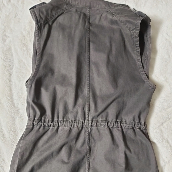 Spring/ Fall Vest - Picture 2 of 2